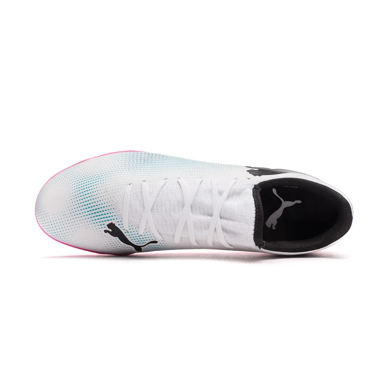 bota-puma-future-7-play-turf-white-black-poison-pink-4