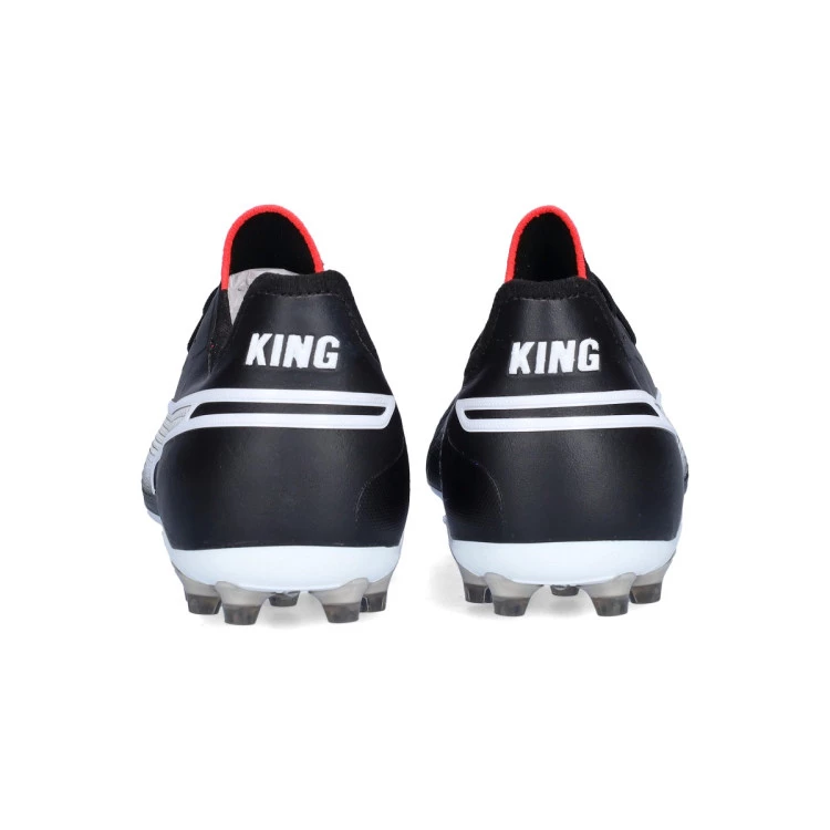 bota-puma-king-ultimate-mg-black-white-fire-orchid-4