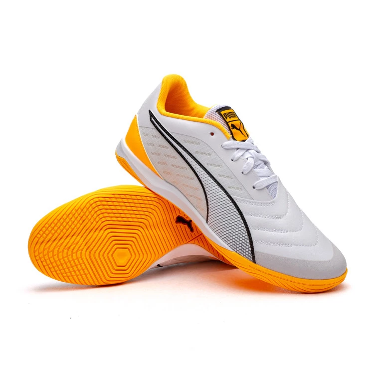 Indoor boots Puma Ibero IV White Black Sun Stream Futbol Emotion