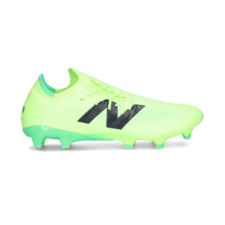 bota-new-balance-furon-pro-fg-v7-bleached-lime-1