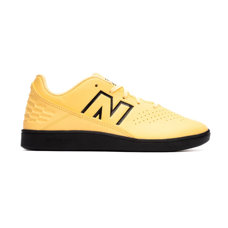 zapatilla-new-balance-audazo-control-v6-in-nino-white-peach-1