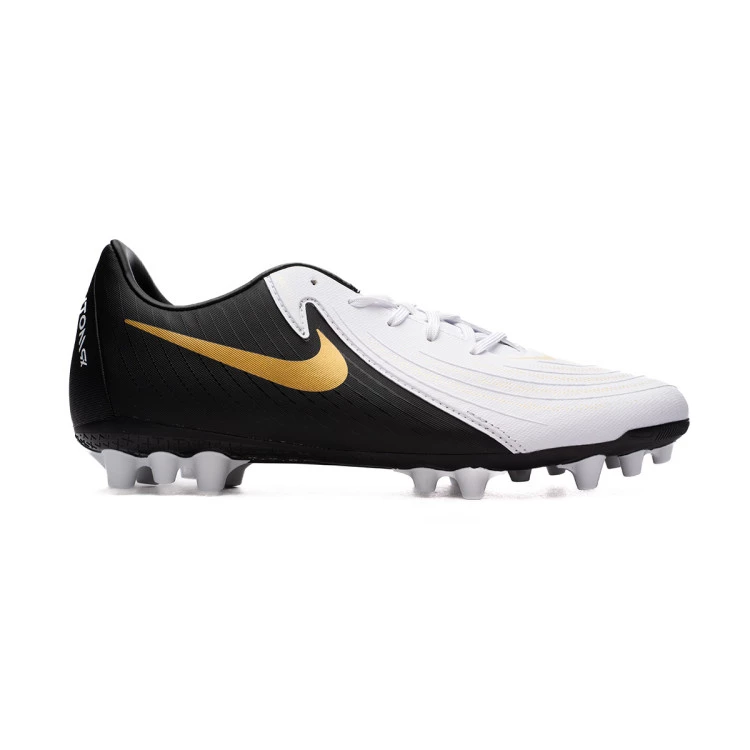 bota-nike-phantom-gx-ii-academy-ag-white-black-mtlc-gold-coin-1