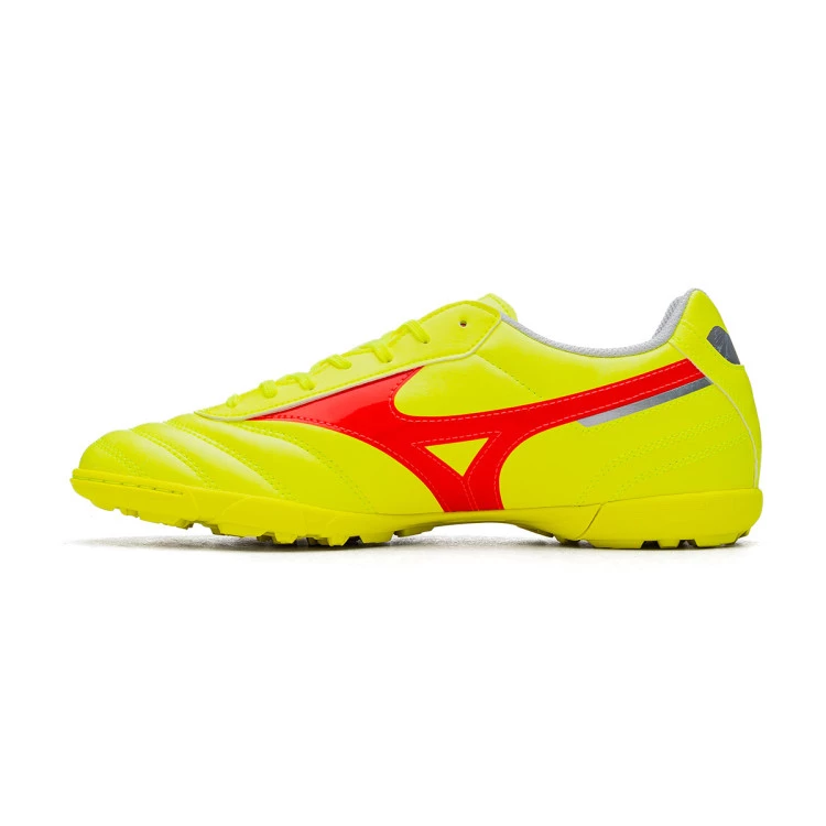 bota-mizuno-morelia-ii-club-as-yellow-2