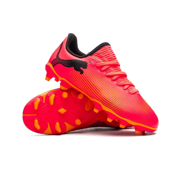 bota-puma-future-7-play-fgag-nino-naranja-0