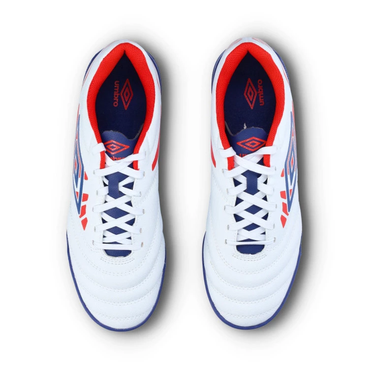 bota-umbro-umbro-tocco-iv-league-turf-bit-of-blue-estate-blue-rococco-red-5