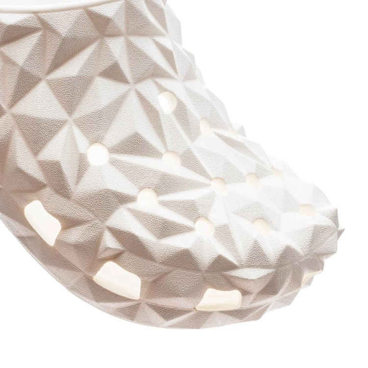 chanclas-crocs-classic-geometric-clog-blanco-2