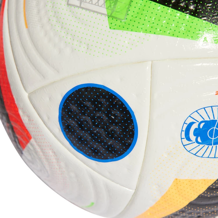 balon-adidas-oficial-euro24-white-black-glory-blue-3