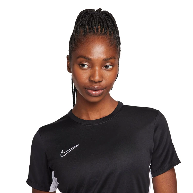 Jersey Nike Dri Fit Academy 23 Mujer Black Metallic Gold Futbol Emotion