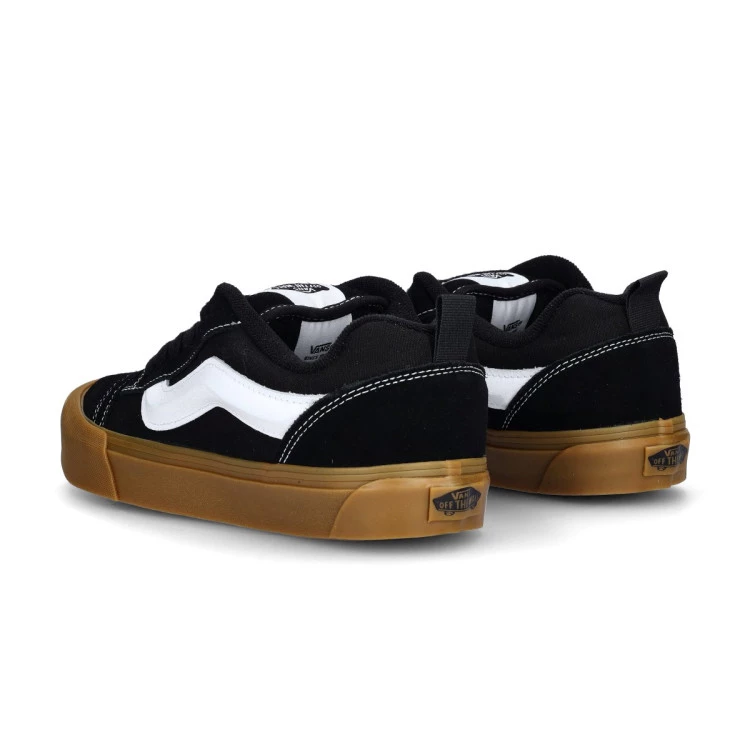 zapatilla-vans-knu-skool-black-gum-5