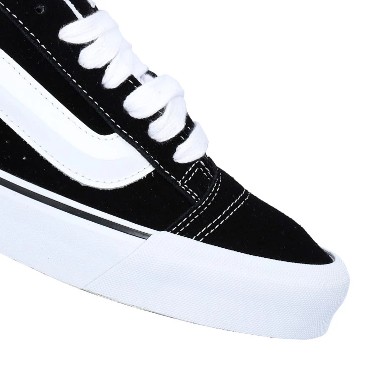 zapatilla-vans-knu-skool-black-true-white-6