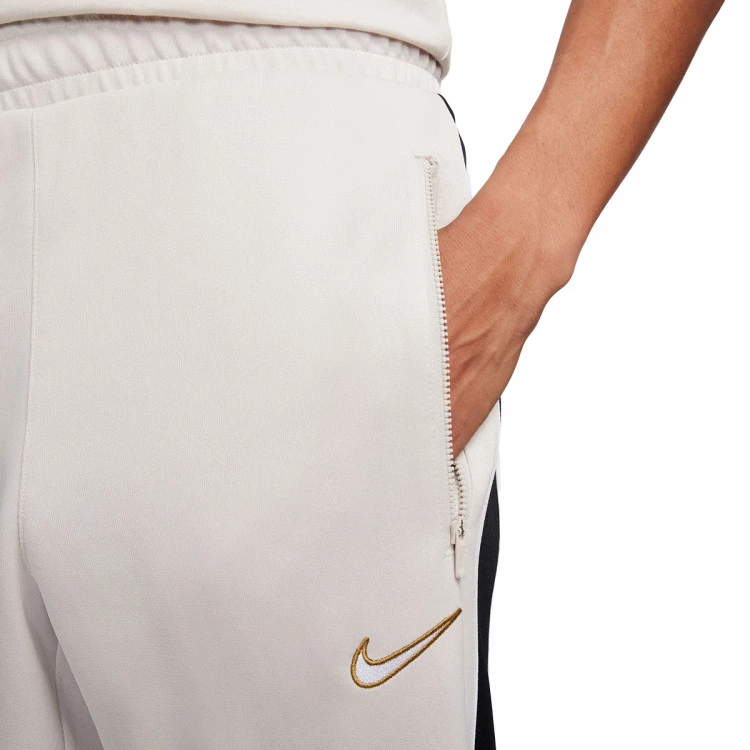 pantalon-largo-nike-sport-pack-cedar-shifting-sand-cloud-cream-3