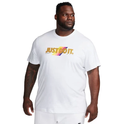 Camiseta Just Do It Rainbow Graphics