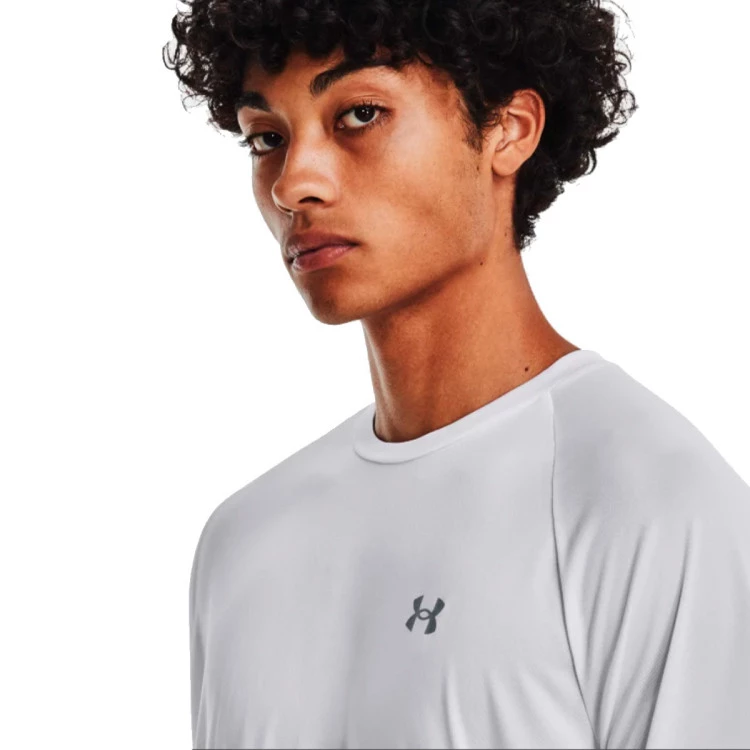 camiseta-under-armour-tech-reflective-white-3