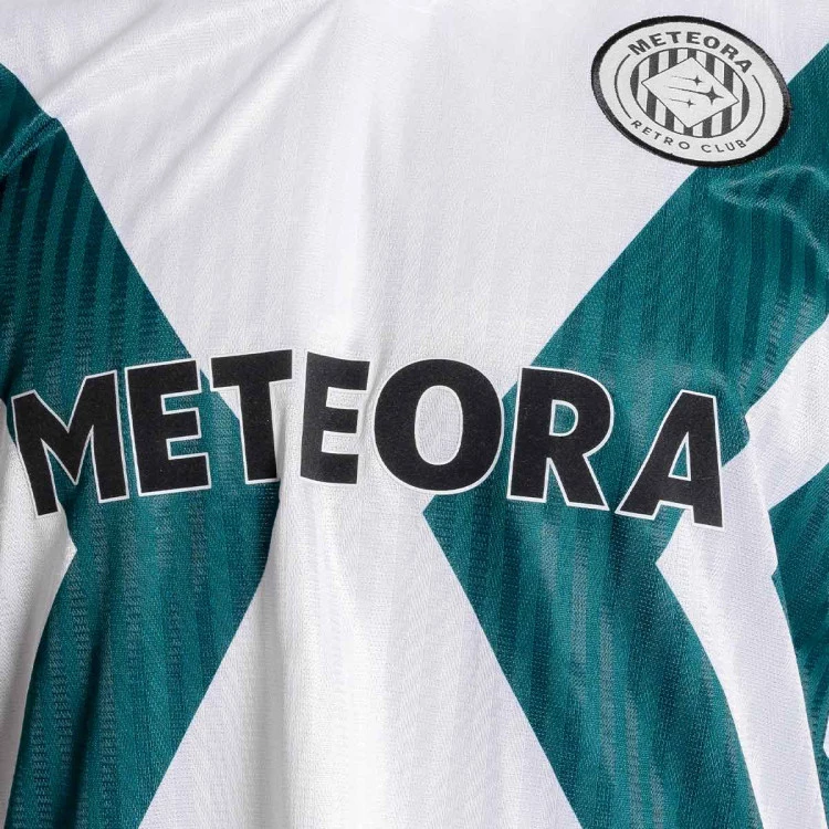 camiseta-meteora-castle-retro-football-botella-2