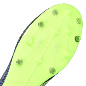 OUTSOLE-3