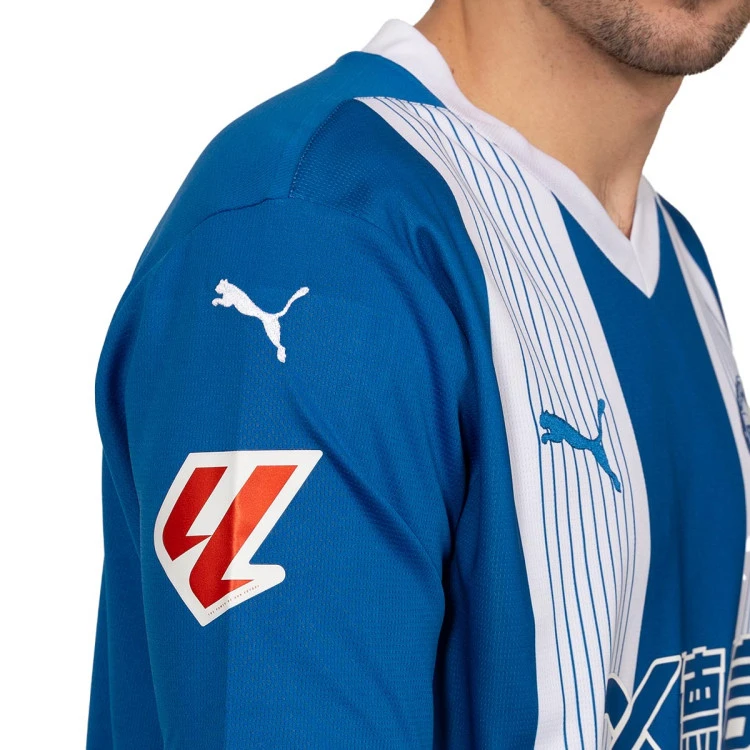 camiseta-puma-alaves-primera-equipacion-2024-2025-tbc-10