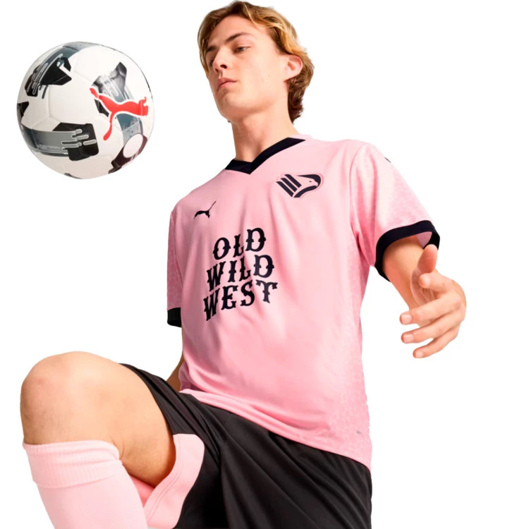 camiseta-puma-palermo-primera-equipacion-2024-2025-bright-pink-black-2