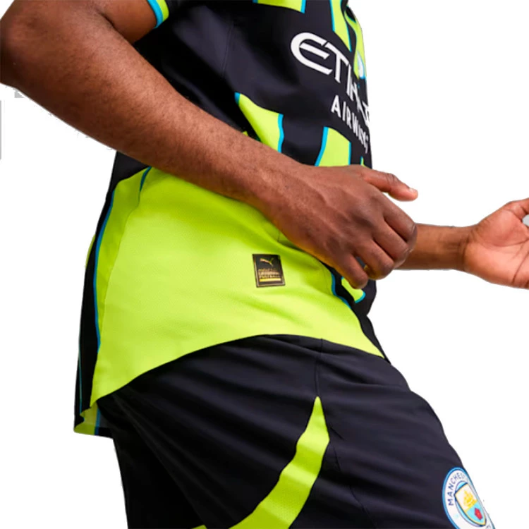 camiseta-puma-manchester-city-segunda-equipacion-authentic-2024-2025-new-navy-yellow-glow-3