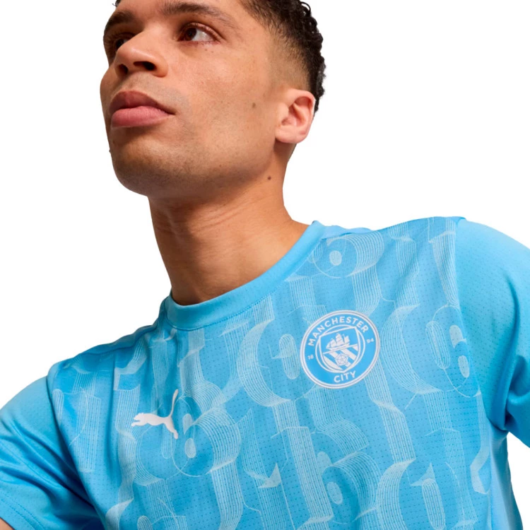 camiseta-puma-manchester-city-pre-match-2024-2025-team-light-blue-white-2