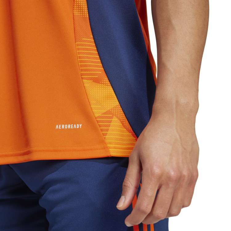 camiseta-adidas-juventus-training-2024-2025-team-orange-4