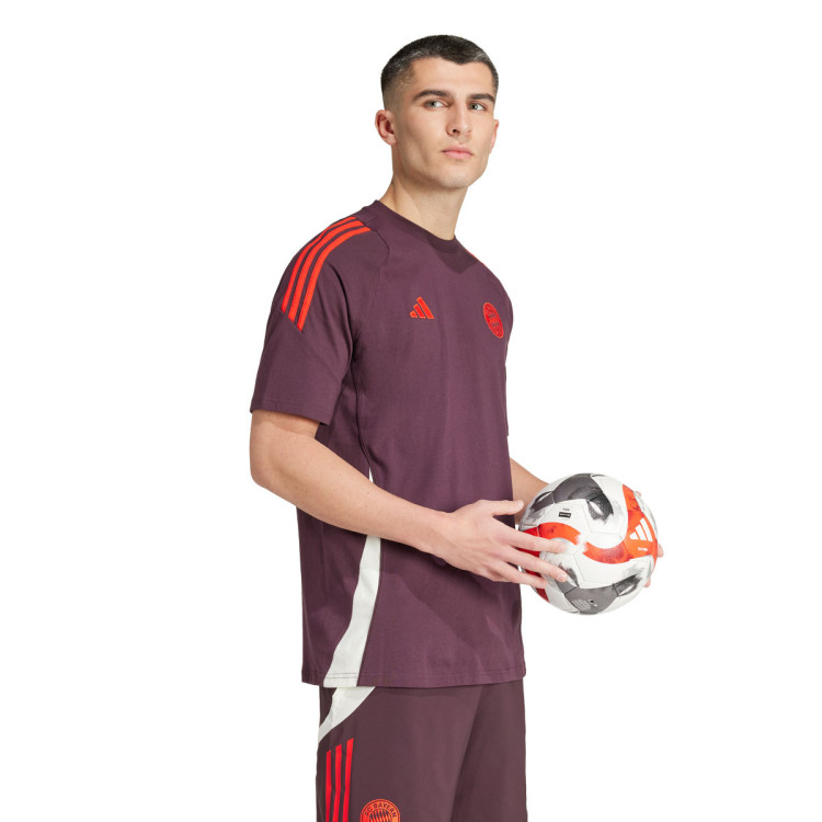 camiseta-adidas-fc-bayern-training-2024-2025-shadow-maroon-red-3