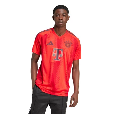 Dres FC Bayern 2024-2025 Domaćin