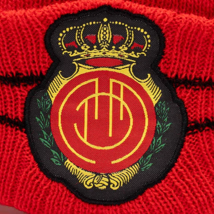 gorro-rcdm-rcd-mallorca-borla-rojo-2