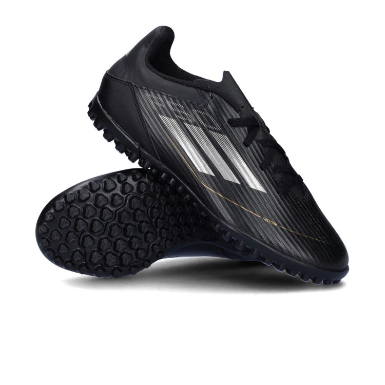 bota-adidas-f50-club-turf-negro-0