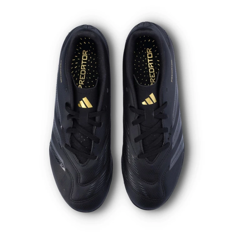 bota-adidas-predator-club-turf-negro-5