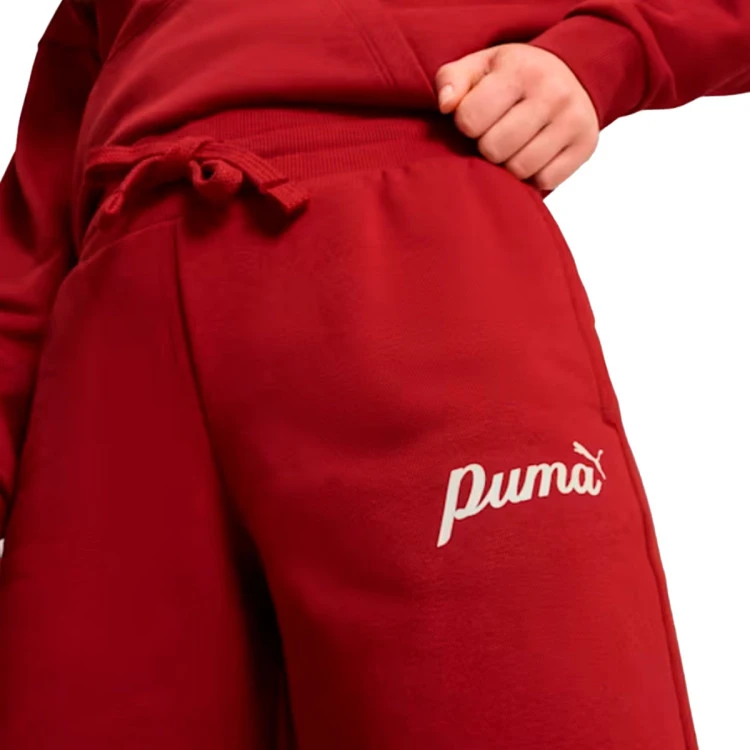 pantalon-largo-puma-essentials-script-mujer-intense-red-gold-foil-3