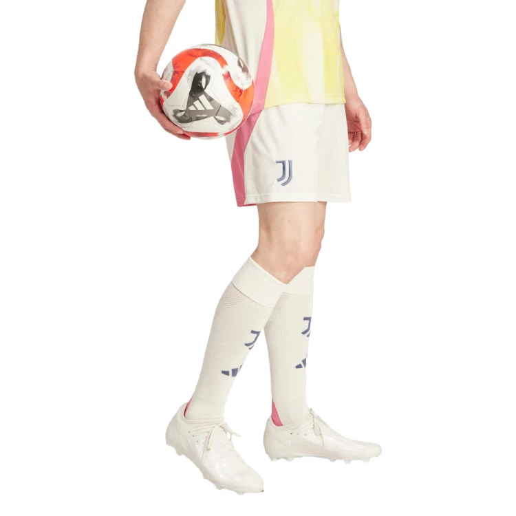 pantalon-corto-adidas-juventus-segunda-equipacion-2024-2025-off-white-2