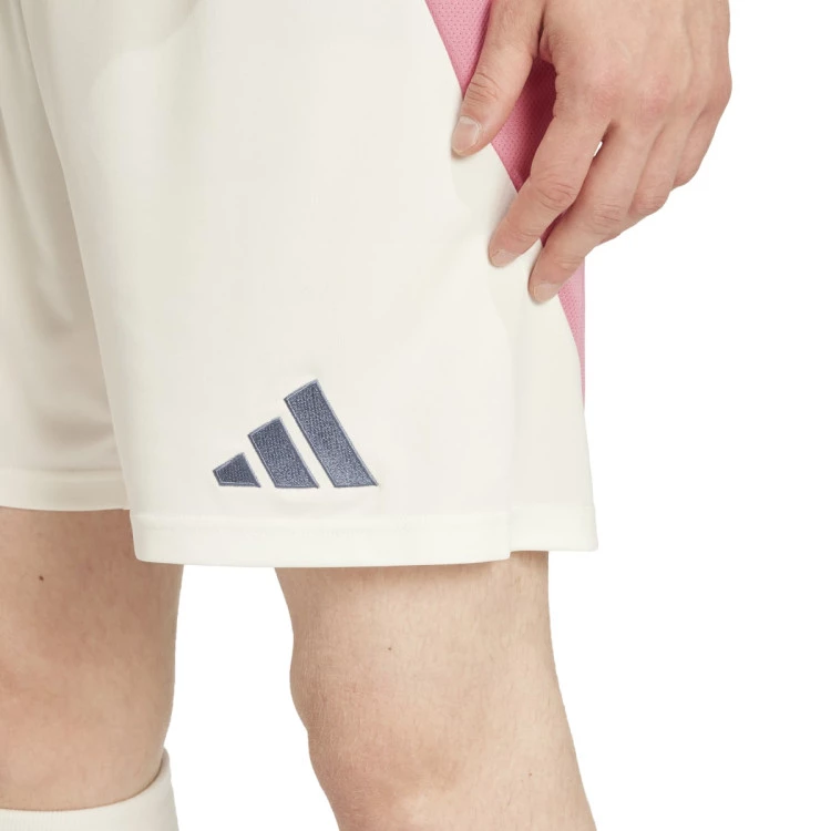 pantalon-corto-adidas-juventus-segunda-equipacion-2024-2025-off-white-3