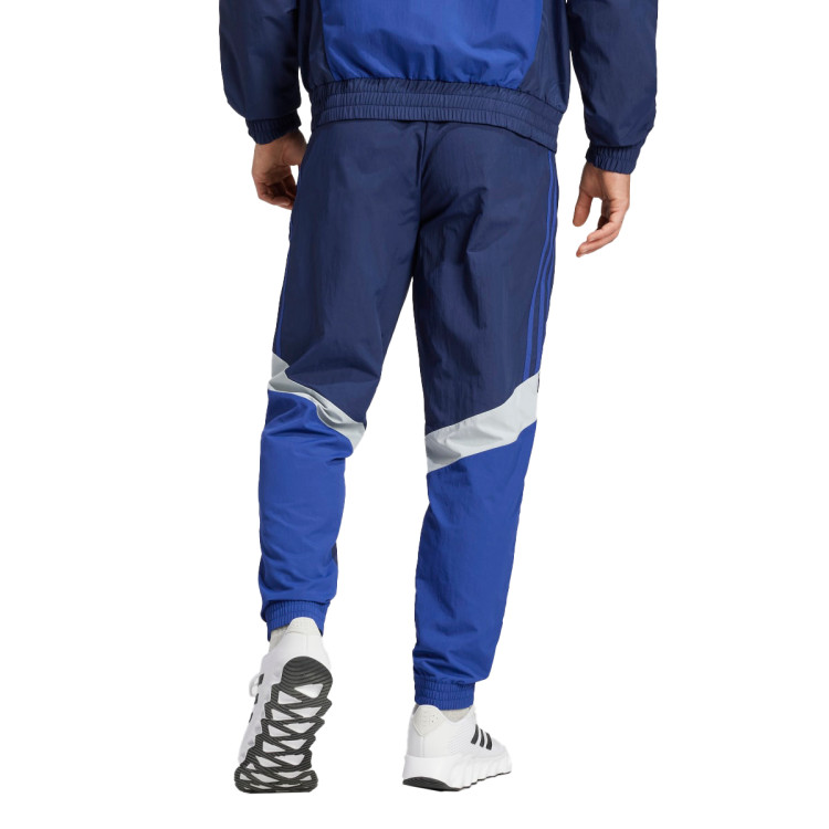 pantalon-largo-adidas-manchester-united-fanswear-2024-2025-night-indigo-victory-blue-1