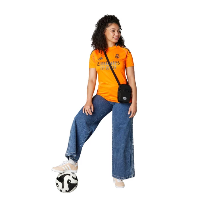 camiseta-adidas-real-madrid-segunda-equipacion-2024-2025-mujer-crew-orange-0