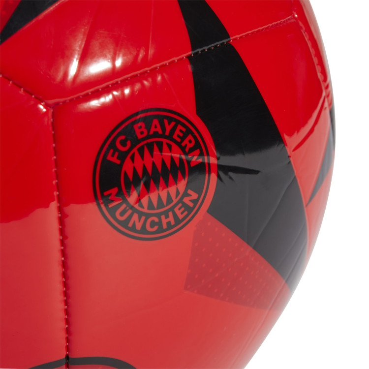 balon-adidas-fc-bayern-2024-2025-red-black-team-power-red-2