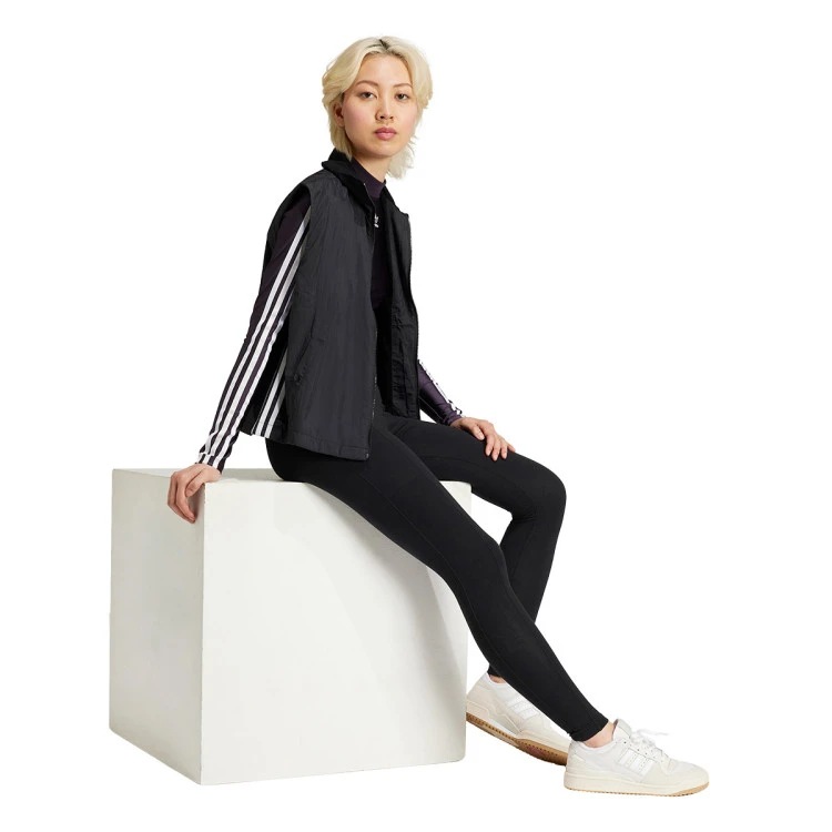 malla-adidas-essentials-mujer-black-2