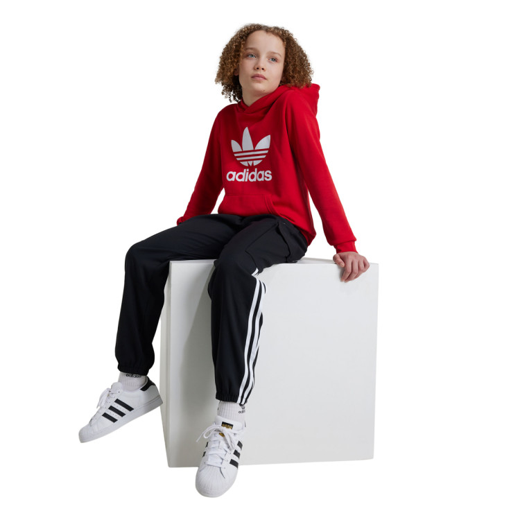 sudadera-adidas-trefoil-hoodie-better-scarlet-2