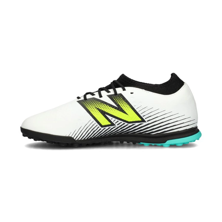 bota-new-balance-tekela-magique-turf-v4-blanco-2