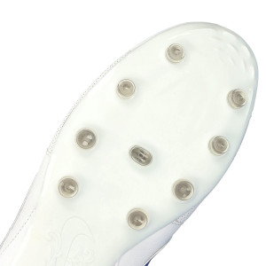 OUTSOLE-3