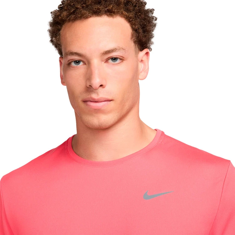 camiseta-nike-m-nk-df-uv-miler-ss-aster-pink-reflective-silv-2