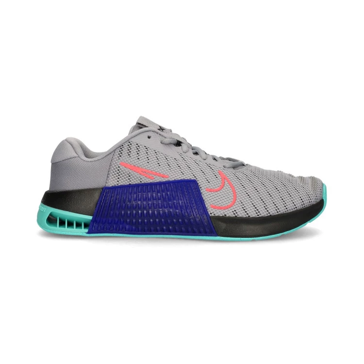 zapatilla-nike-nike-metcon-9-gris-1