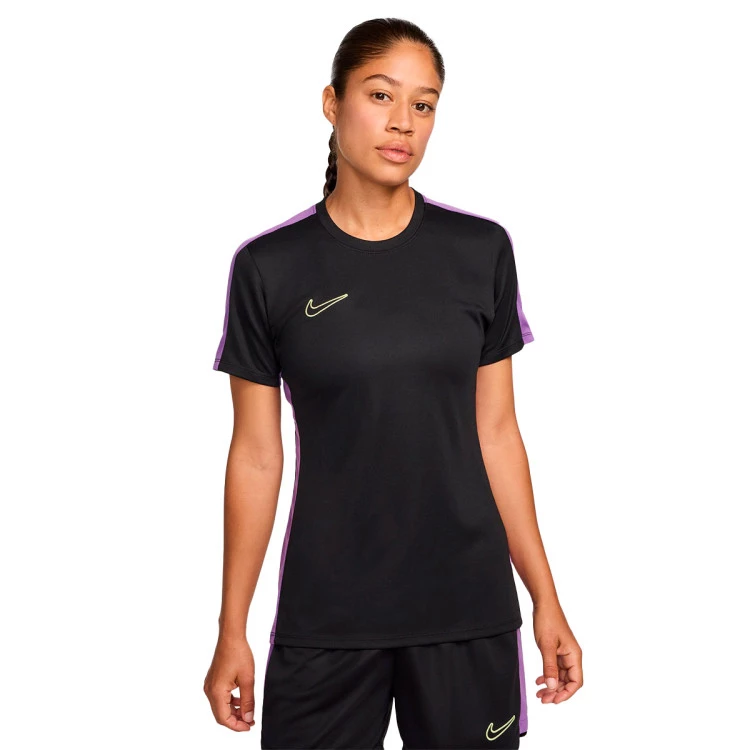 camiseta-nike-w-w-nk-df-acd23-top-ss-branded-black-black-raspberry-lt-lemon-twist-0