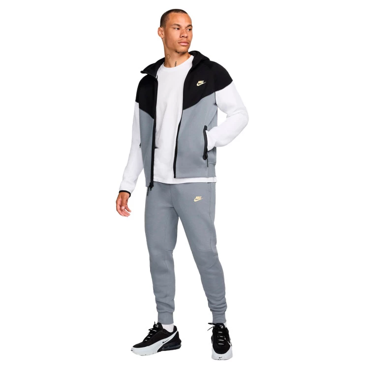 chaqueta-nike-tech-fleece-windrunner-black-cool-grey-white-metallic-gold-5