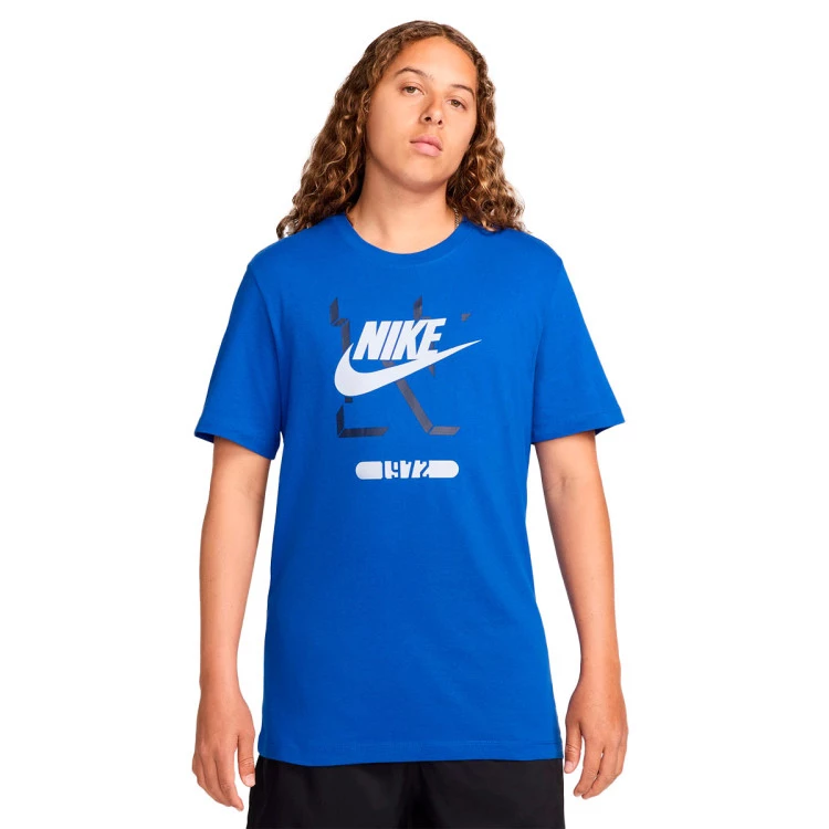 camiseta-nike-futura-game-royal-0