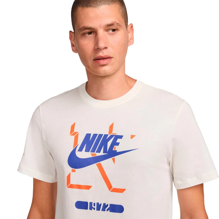 camiseta-nike-futura-sail-2