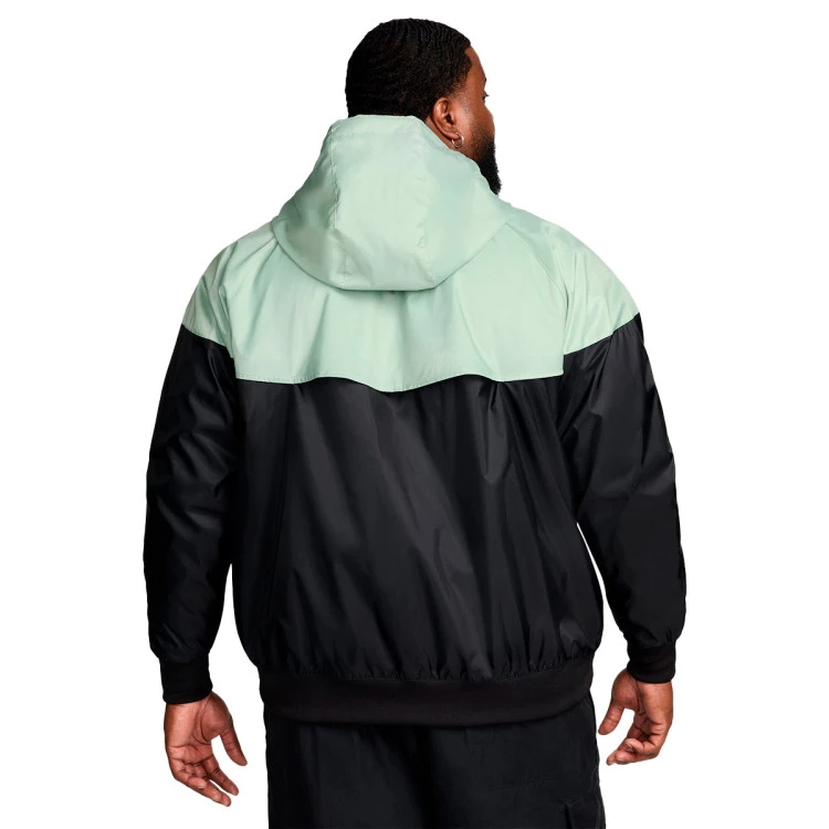 chaqueta-nike-woven-windrunner-black-jade-horizon-black-1