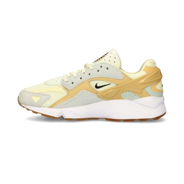 zapatilla-nike-air-huarache-runner-beige-2