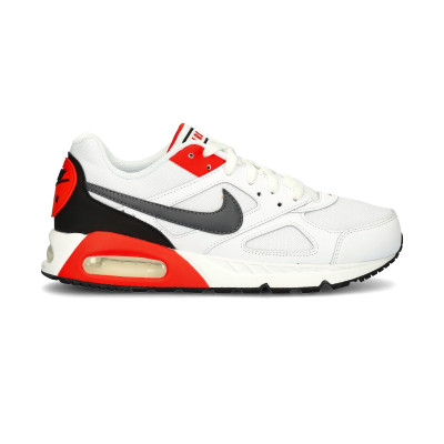 Air Max Ivo Trainers