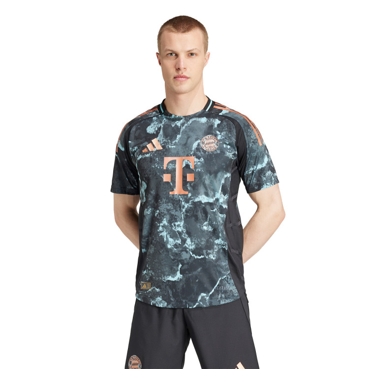 FC Bayern 2024-2025 Authentic Away
