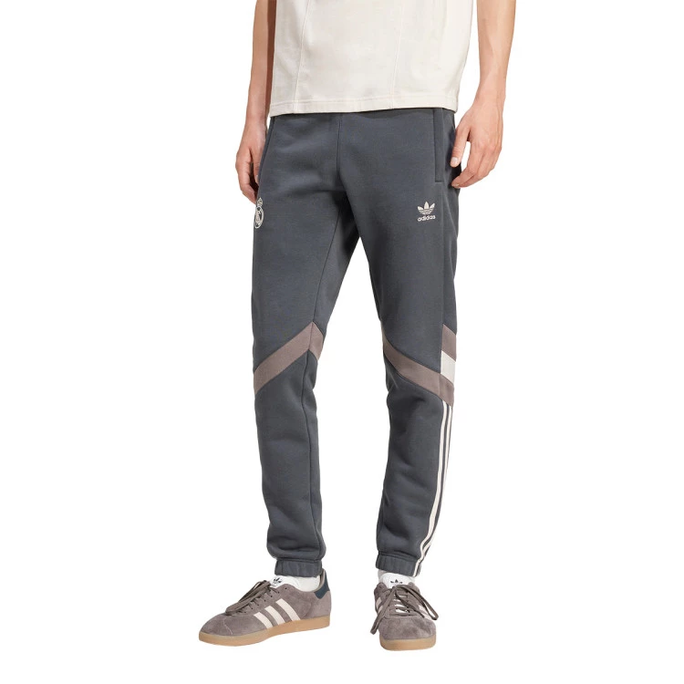 pantalon-largo-adidas-real-madrid-fanswear-2024-2025-dark-grey-charcoal-0